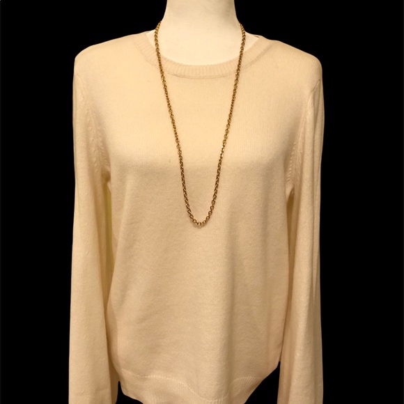 Lauren Ralph Lauren Sweaters - “Lauren” Women’s Ralph Lauren Very Chic Sweater!